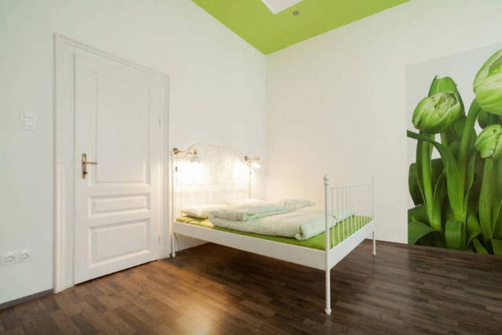Budget Apartment By Hi5-Kiraly 99 Budapest Exterior foto